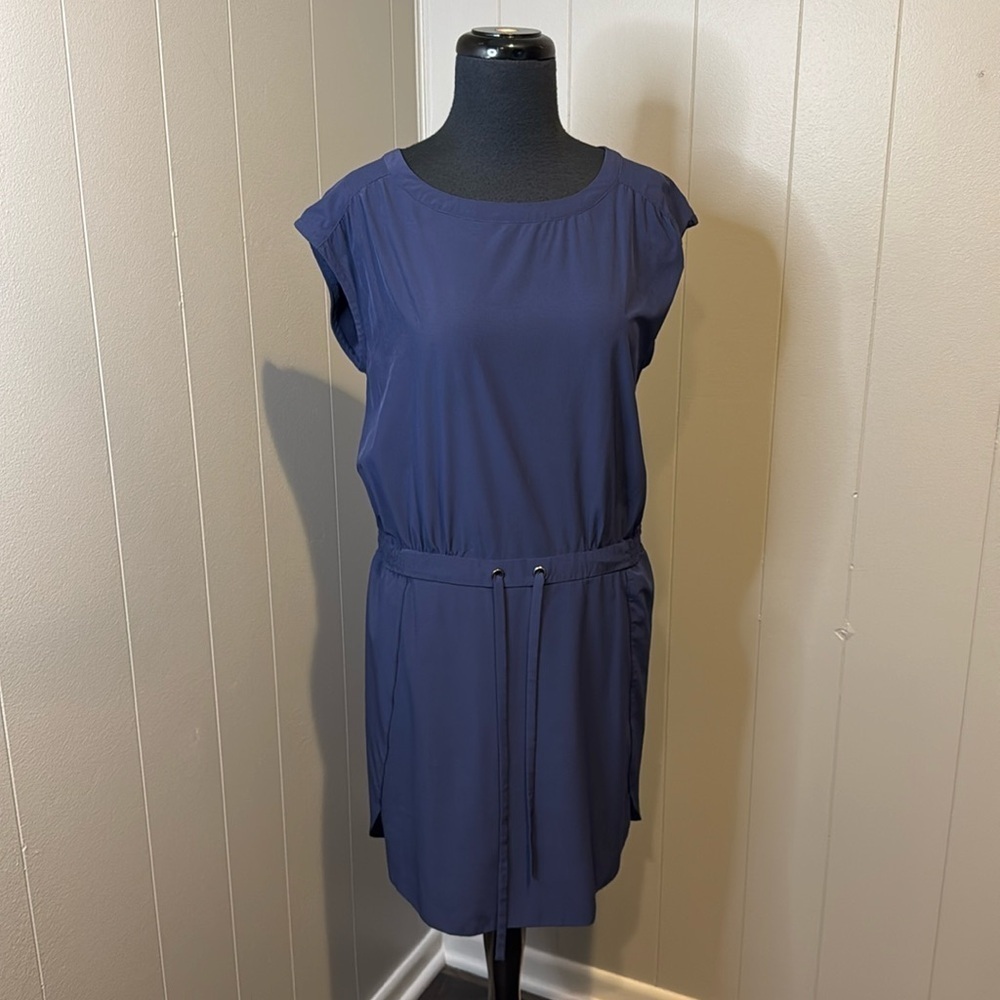 Athleta Women’s 6 Petal Dress Waist Stretch Drawstring Athletic Casual